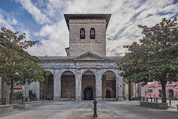 Rehabilitación de cubierta, Paseo de Ronda, Pórtico y torre de la iglesia Santa María de Orduña